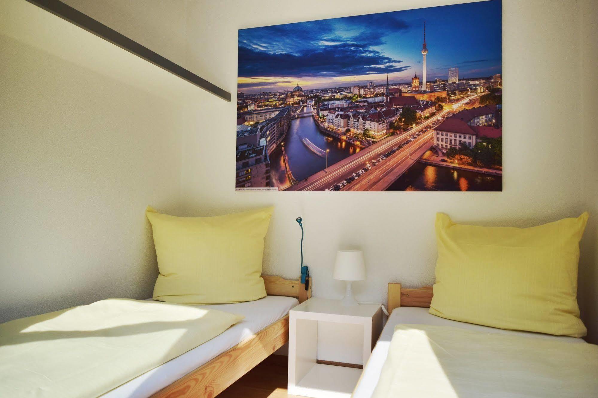 Cube Lodges Berlin Mitte المظهر الخارجي الصورة